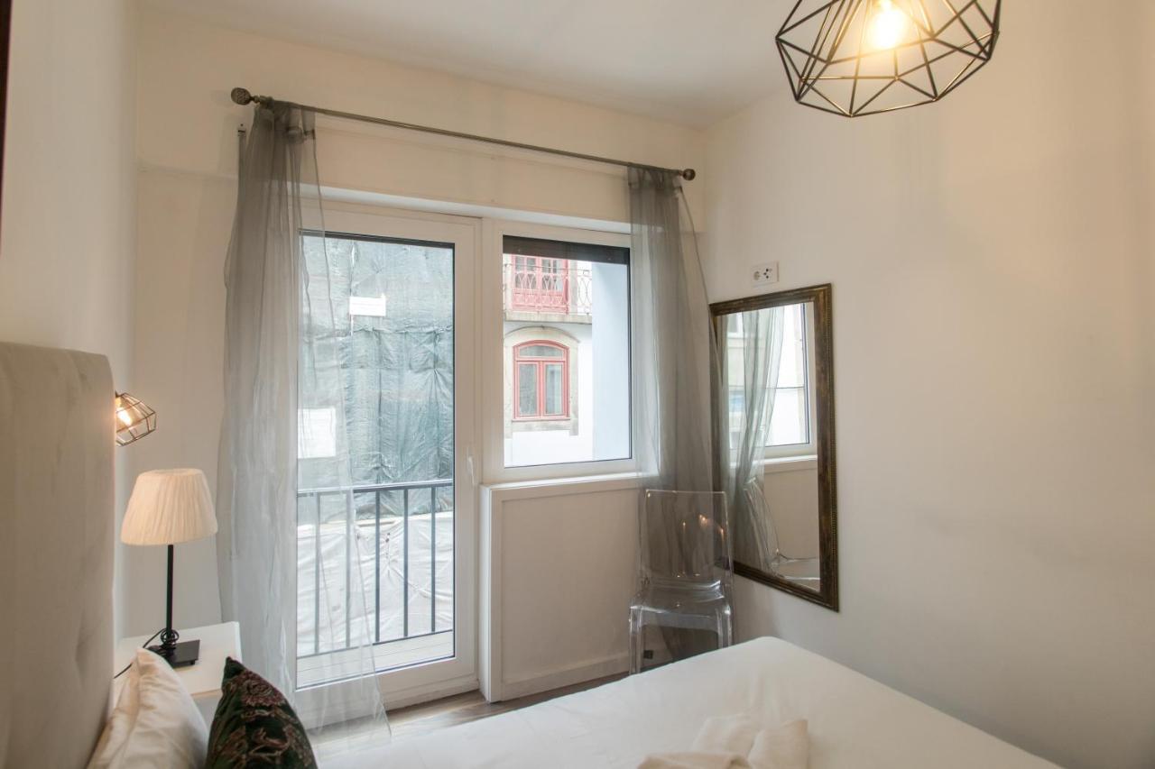 Almada Studios & Suites Porto Exterior photo